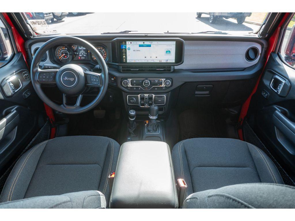 used 2025 Jeep Gladiator car, priced at $39,312
