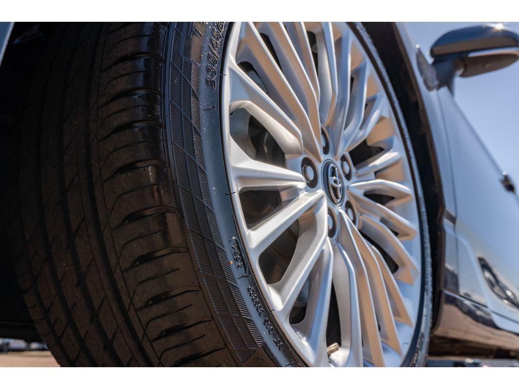 used 2019 Toyota Avalon car, priced at $32,655