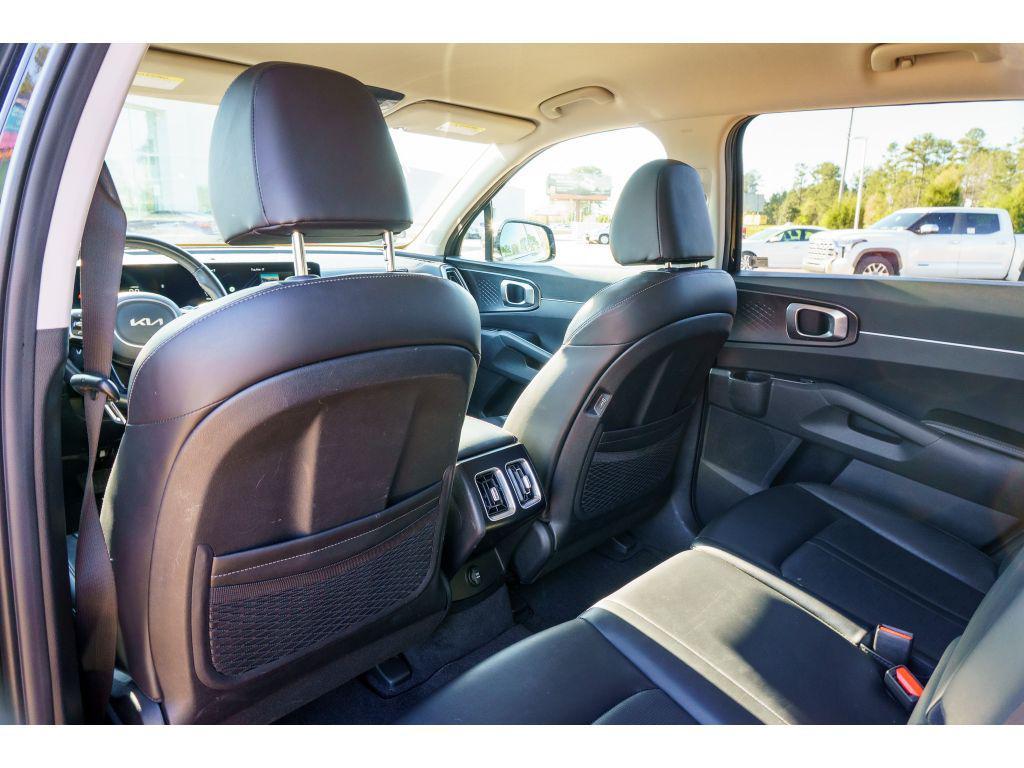 used 2024 Kia Sorento car, priced at $26,786