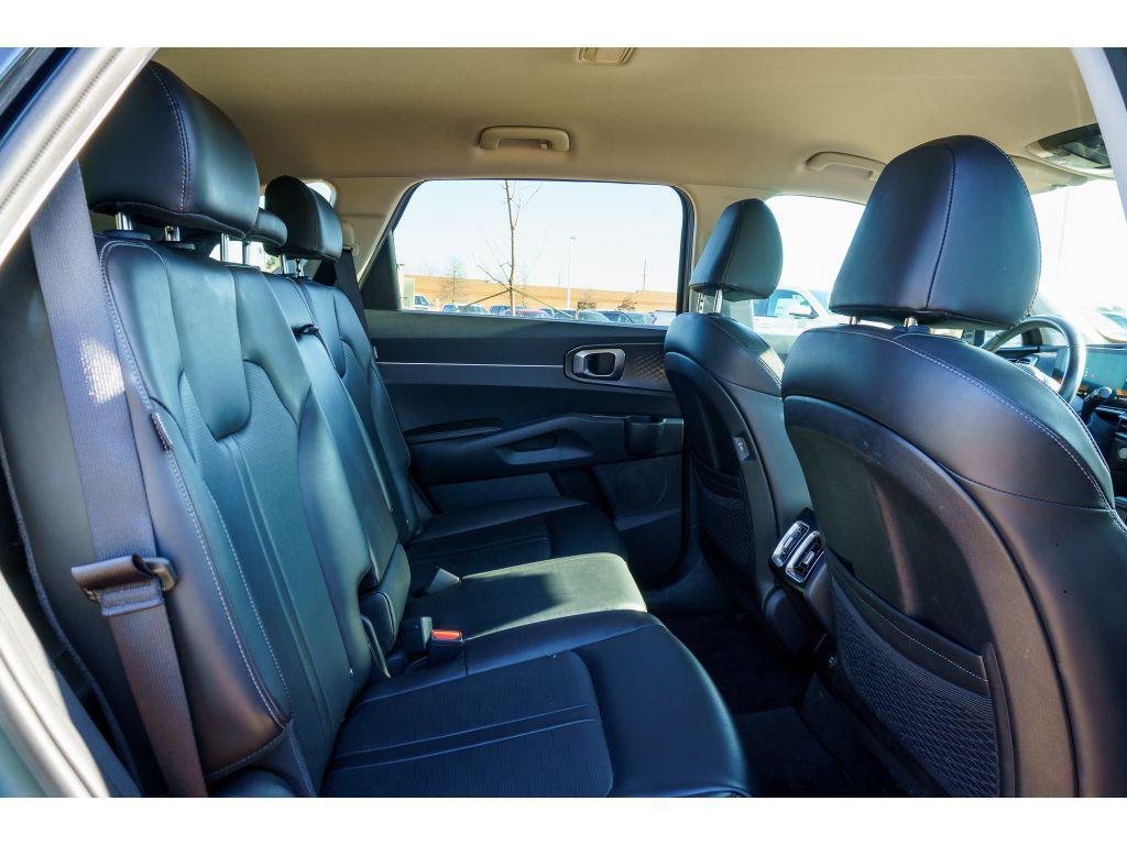 used 2024 Kia Sorento car, priced at $26,786