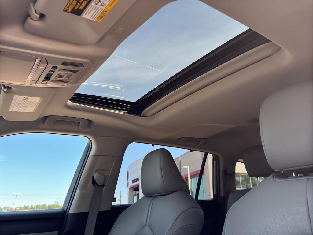 used 2021 Toyota Highlander car, priced at $26,742