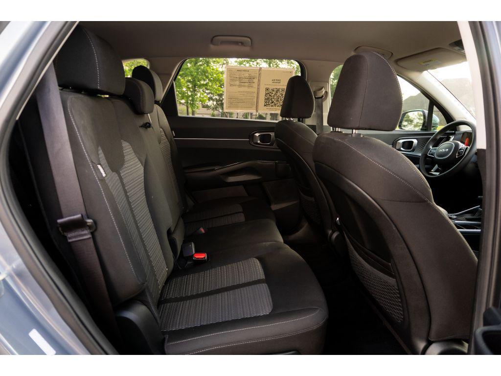 used 2025 Kia Sorento car, priced at $30,758