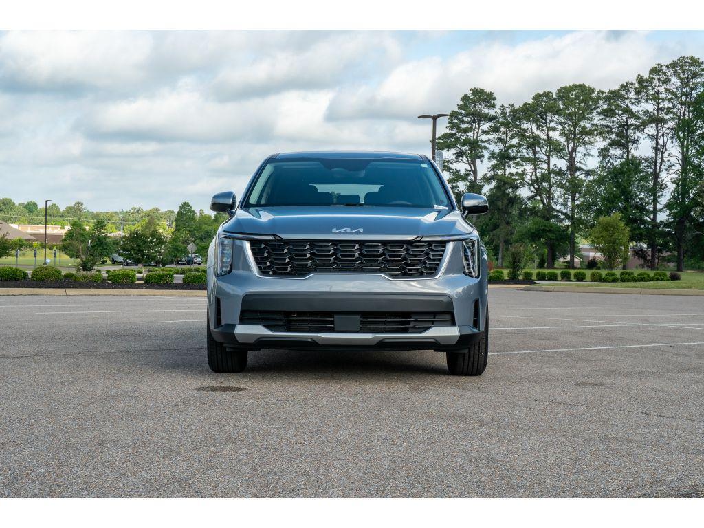 used 2025 Kia Sorento car, priced at $30,758