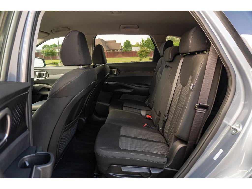 used 2025 Kia Sorento car, priced at $30,758
