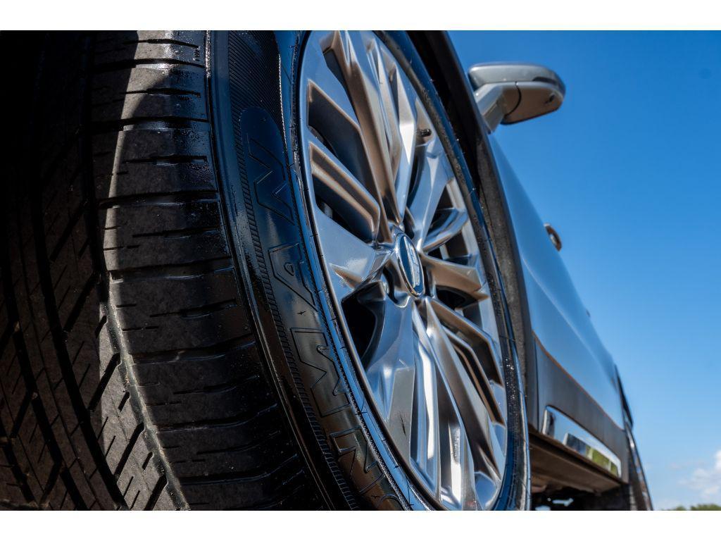 used 2025 Cadillac XT4 car, priced at $33,491