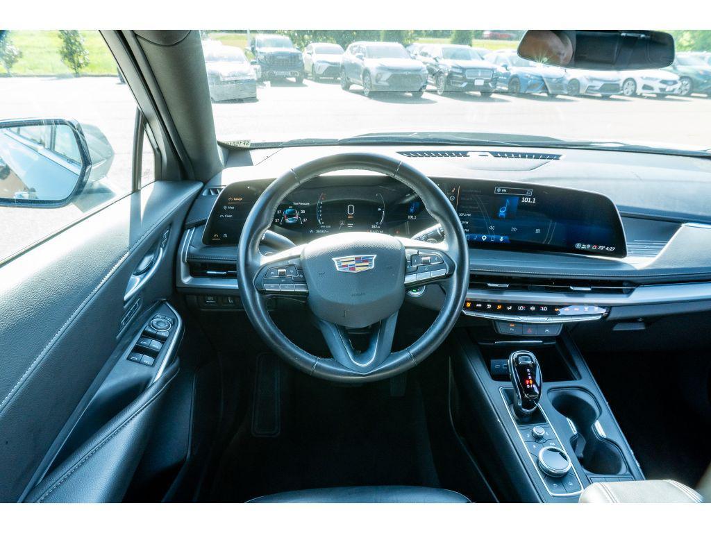 used 2025 Cadillac XT4 car, priced at $33,491