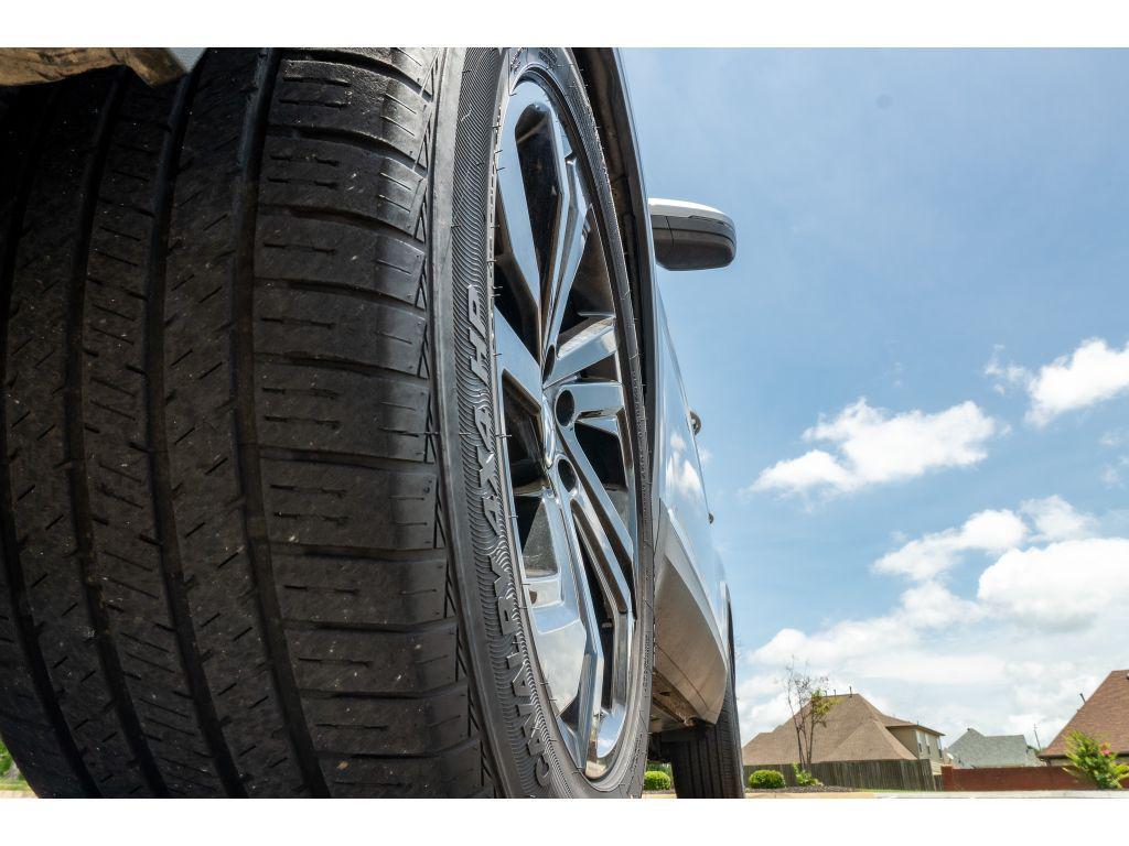 used 2023 Volkswagen Atlas car, priced at $28,327