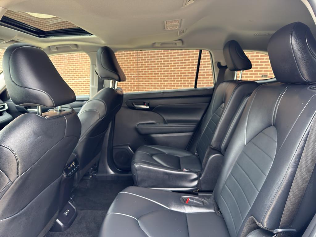 used 2024 Toyota Highlander car, priced at $36,411