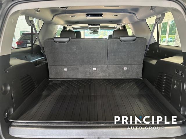 used 2017 Chevrolet Suburban car