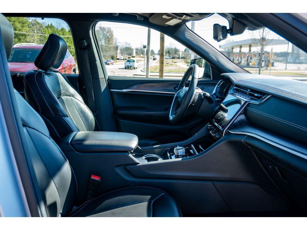 used 2024 Jeep Grand Cherokee L car, priced at $31,275