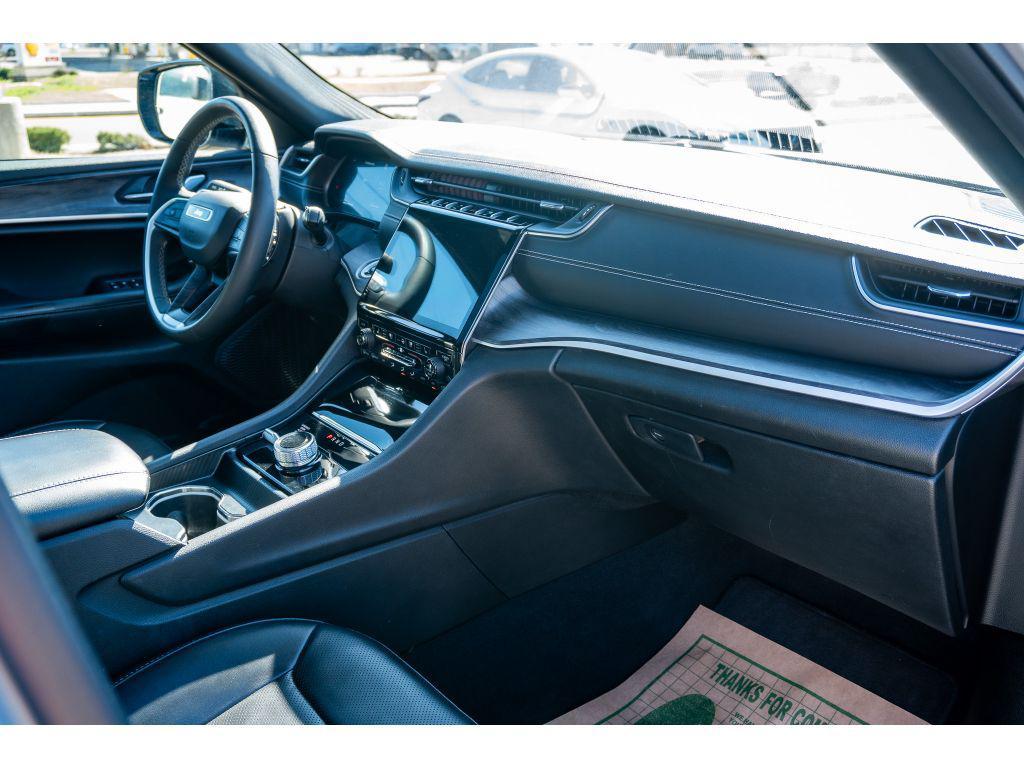 used 2024 Jeep Grand Cherokee L car, priced at $31,275