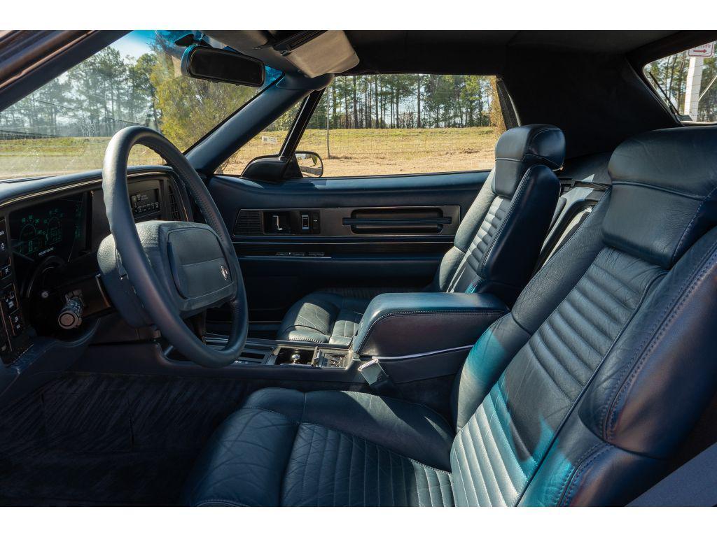 used 1990 Buick Reatta car, priced at $12,858