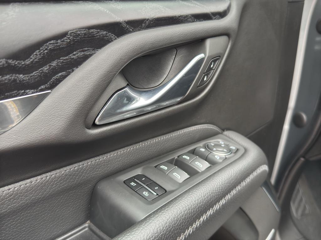 used 2023 GMC Yukon car, priced at $58,000