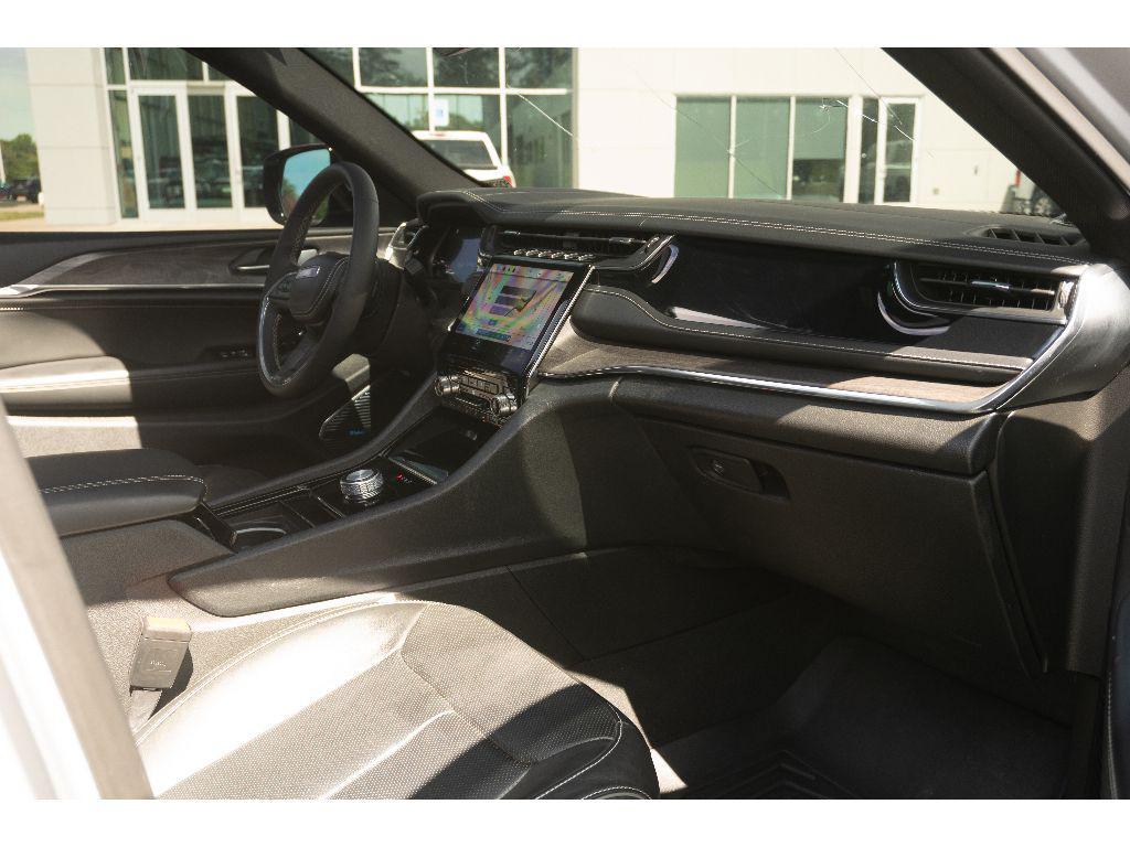 used 2023 Jeep Grand Cherokee car, priced at $34,069