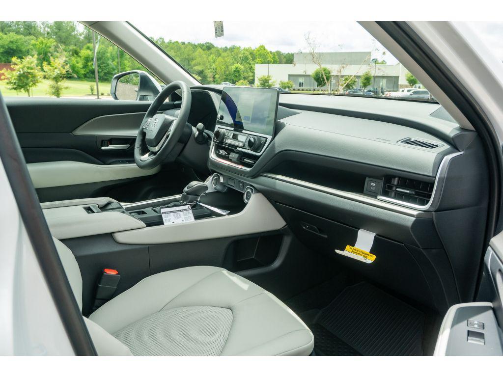 new 2026 Toyota Grand Highlander car, priced at $52,154