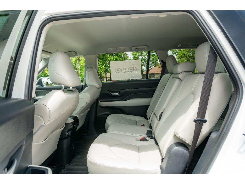 new 2026 Toyota Grand Highlander car, priced at $52,154