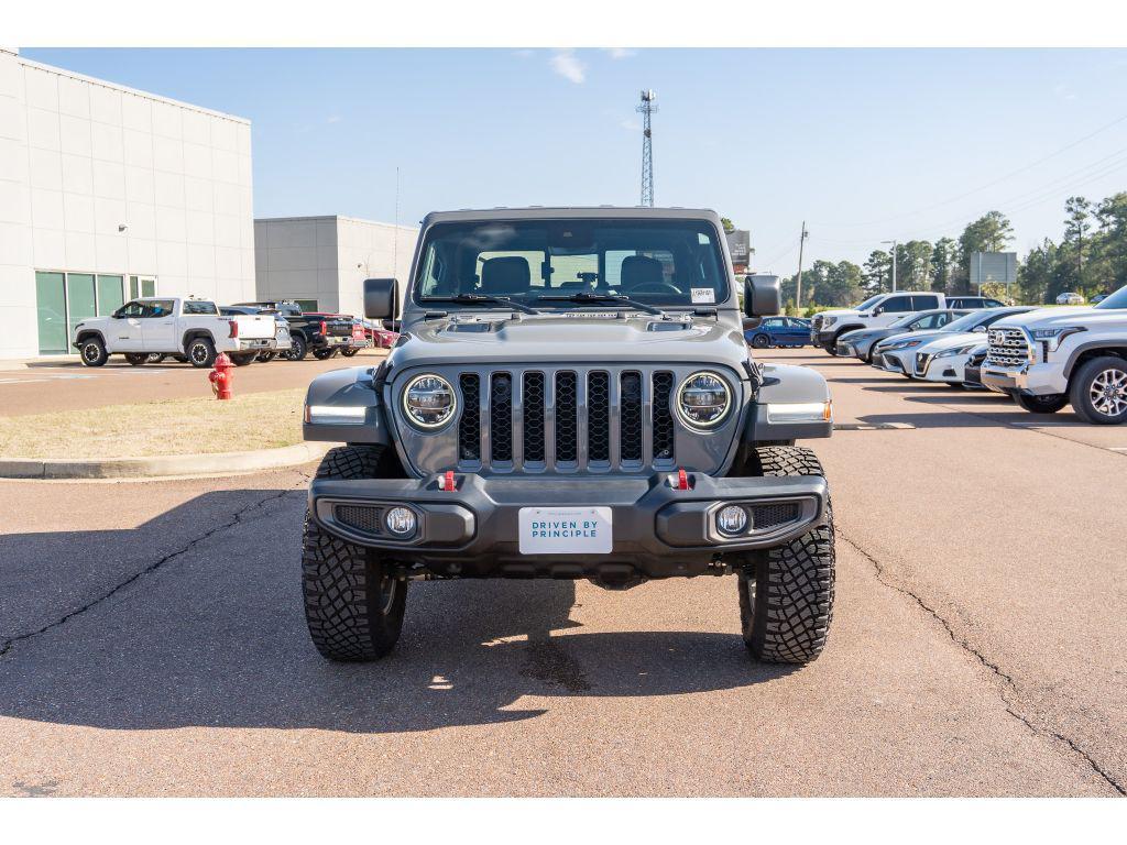 used 2020 Jeep Gladiator car, priced at $36,225