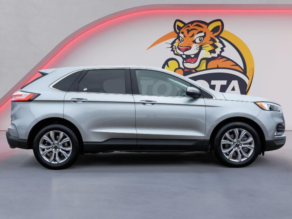 used 2024 Ford Edge car, priced at $25,262