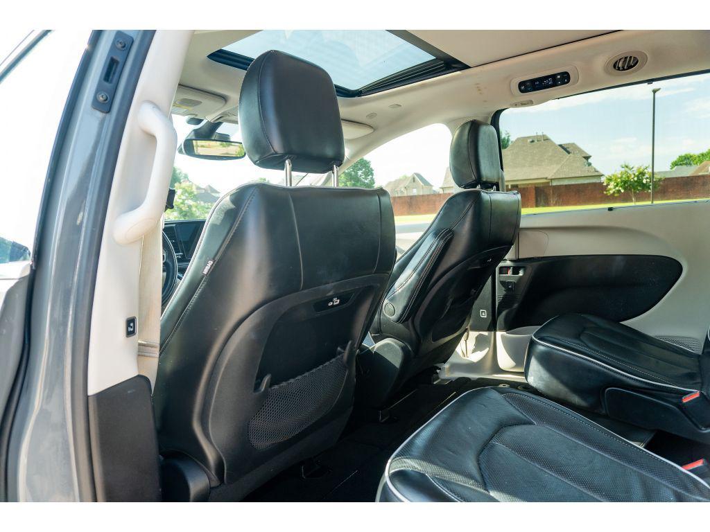 used 2022 Chrysler Pacifica car, priced at $27,800