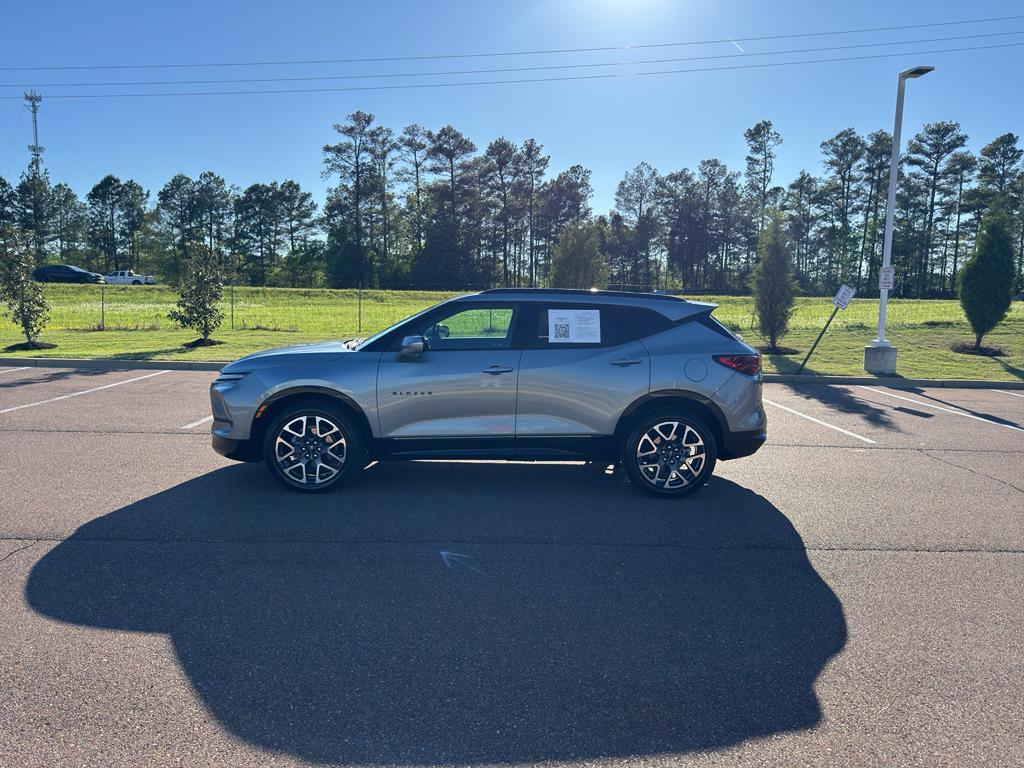 used 2025 Chevrolet Blazer car, priced at $33,390