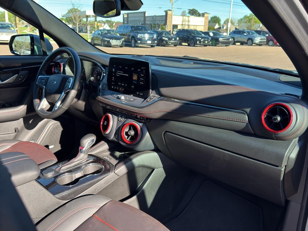 used 2025 Chevrolet Blazer car, priced at $33,390