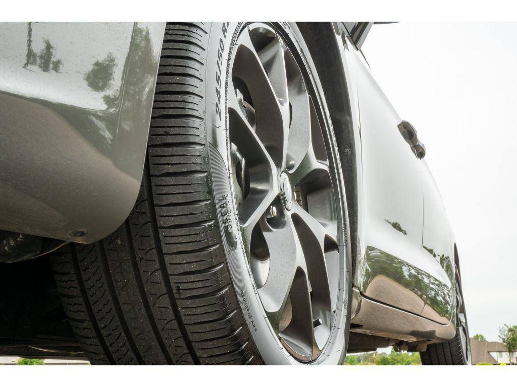 used 2025 Chrysler Pacifica car, priced at $39,191