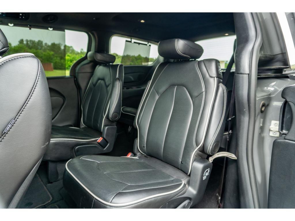 used 2025 Chrysler Pacifica car, priced at $39,191