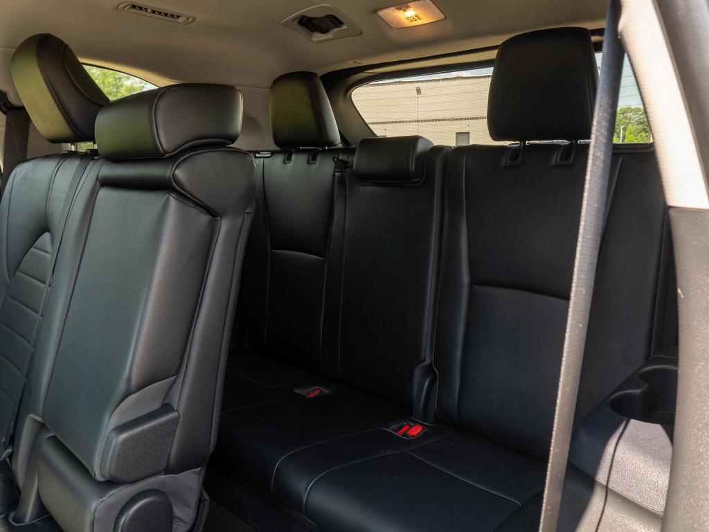 used 2023 Toyota Highlander car, priced at $44,153