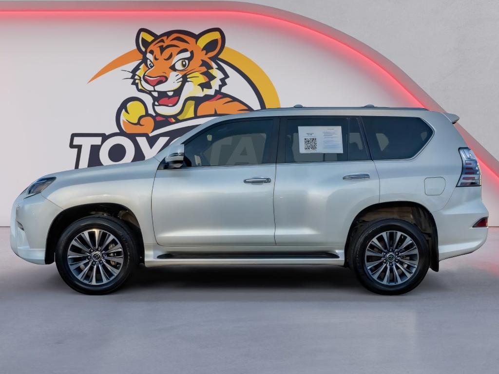 used 2023 Lexus GX 460 car, priced at $60,000