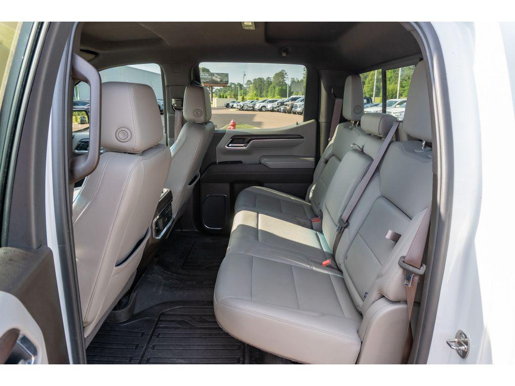used 2024 GMC Sierra 1500 car, priced at $43,424