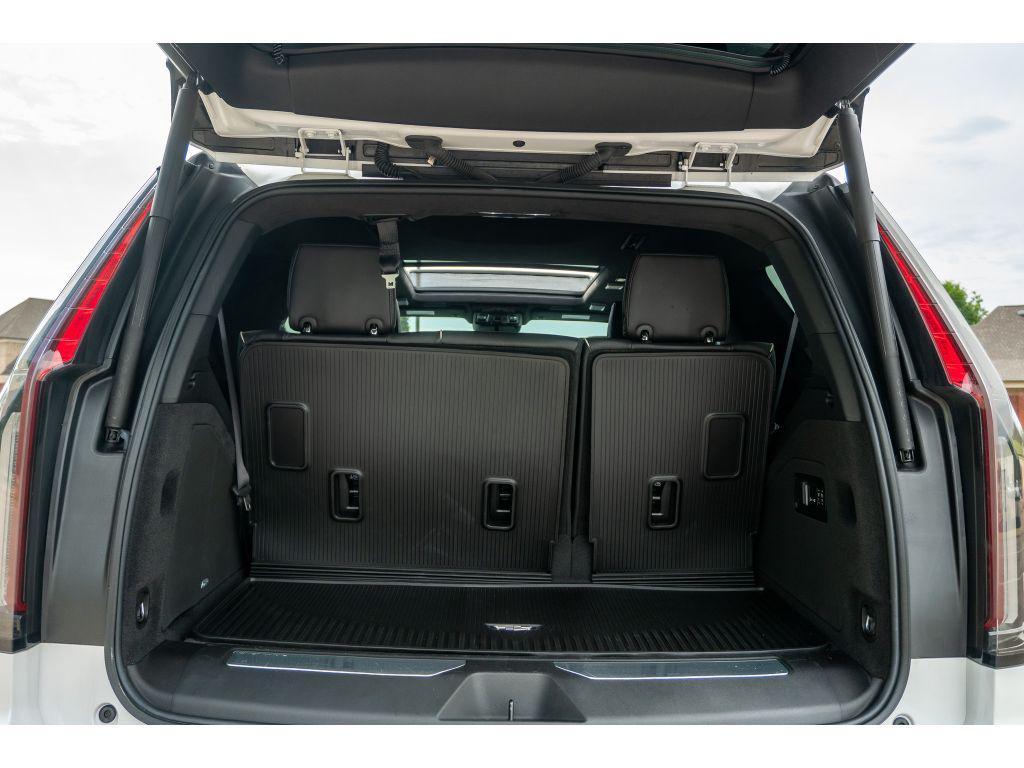 used 2022 Cadillac Escalade car, priced at $75,367
