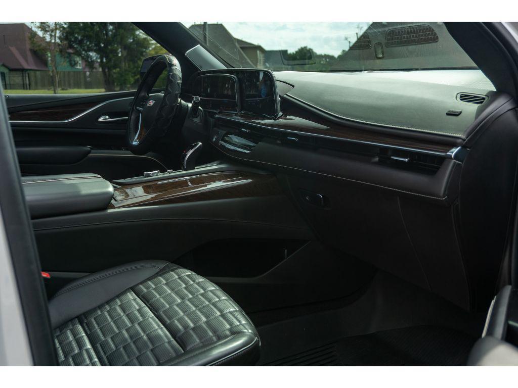 used 2022 Cadillac Escalade car, priced at $75,367