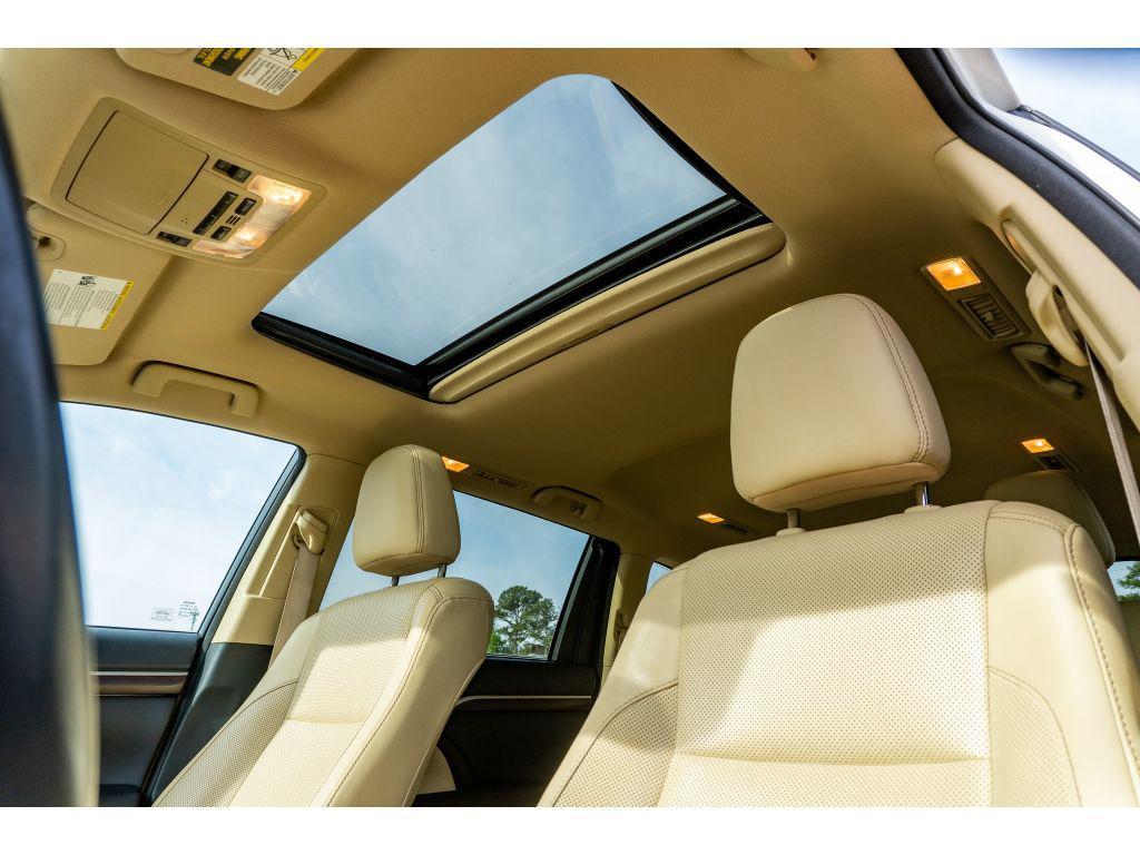 used 2016 Toyota Highlander car, priced at $14,867