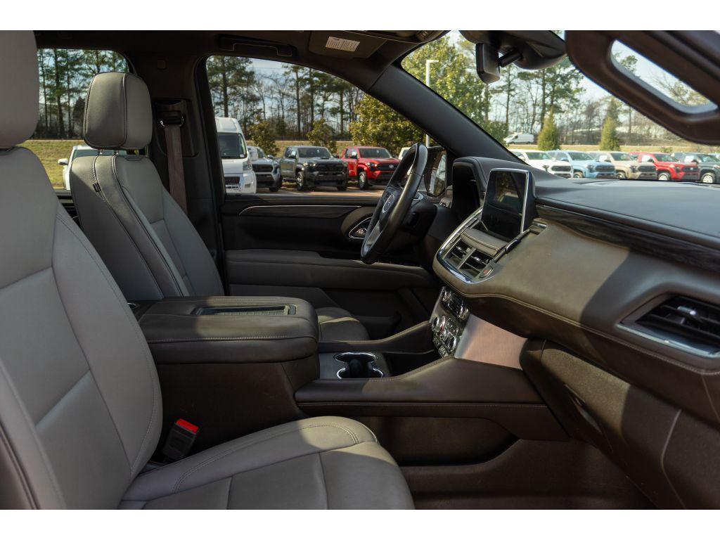 used 2023 GMC Yukon XL car, priced at $41,514