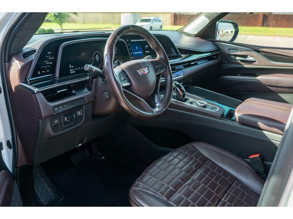 used 2022 Cadillac Escalade ESV car, priced at $65,336