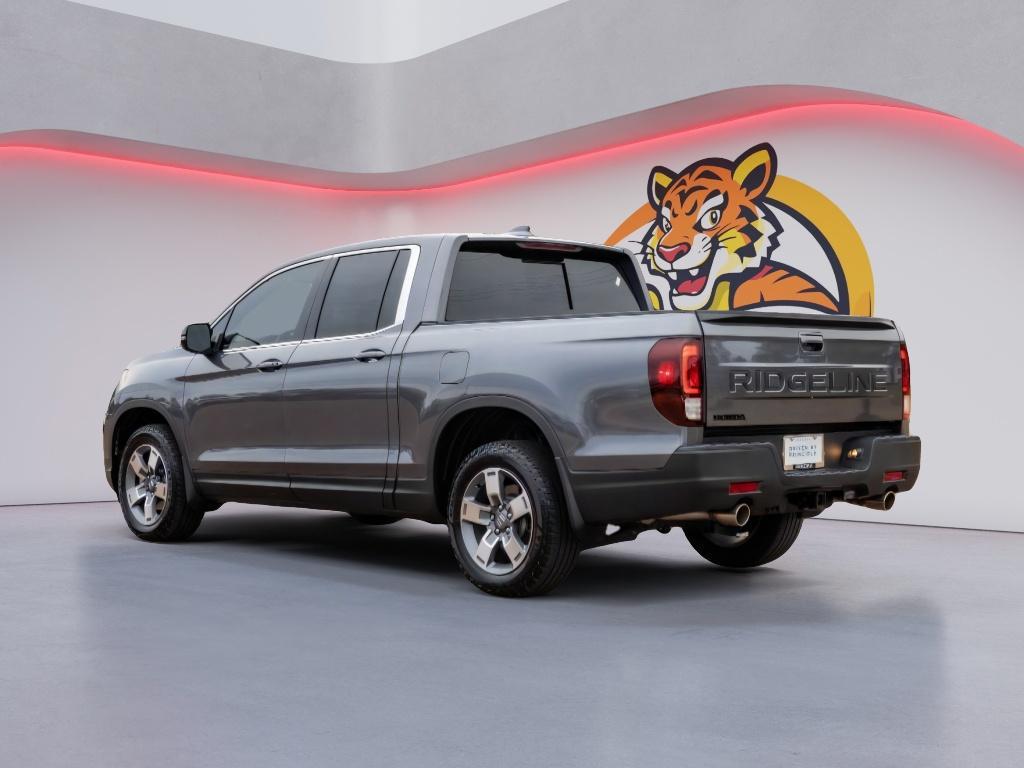 used 2025 Honda Ridgeline car, priced at $37,468