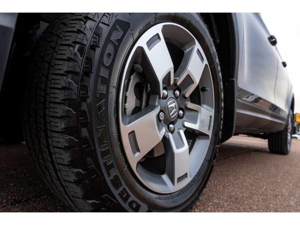 used 2025 Honda Ridgeline car, priced at $37,468