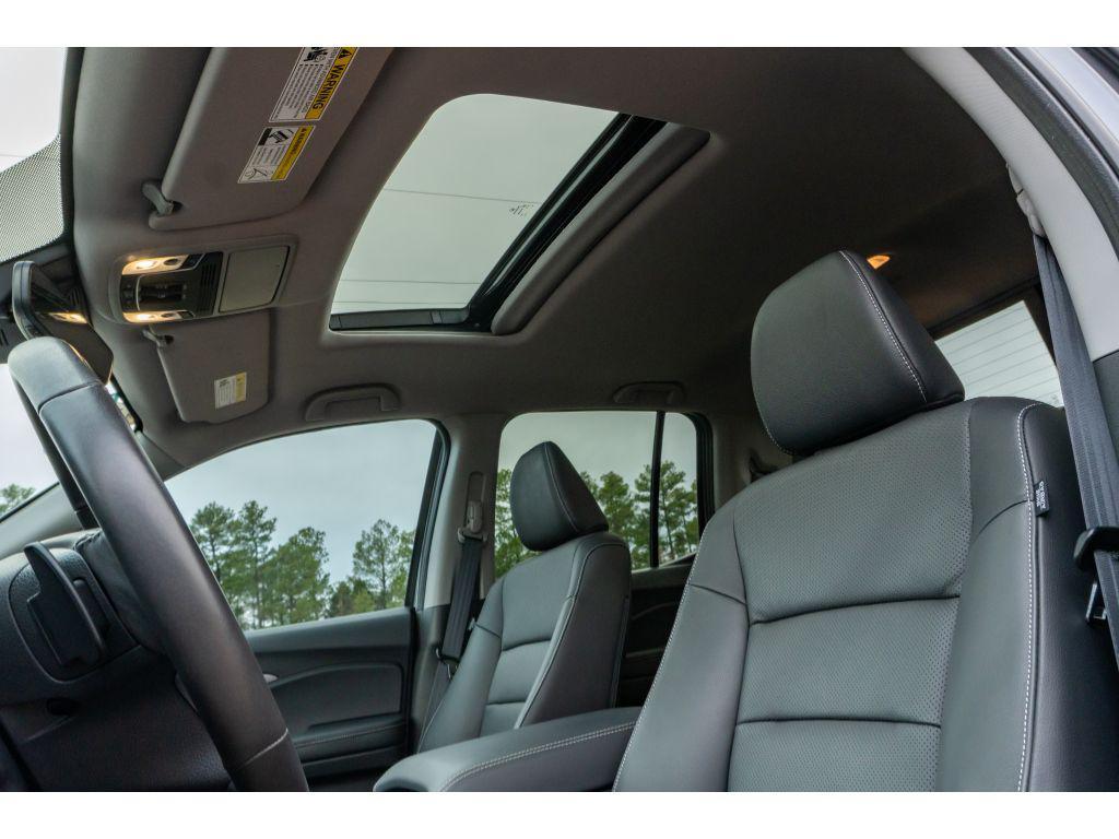 used 2025 Honda Ridgeline car, priced at $37,468