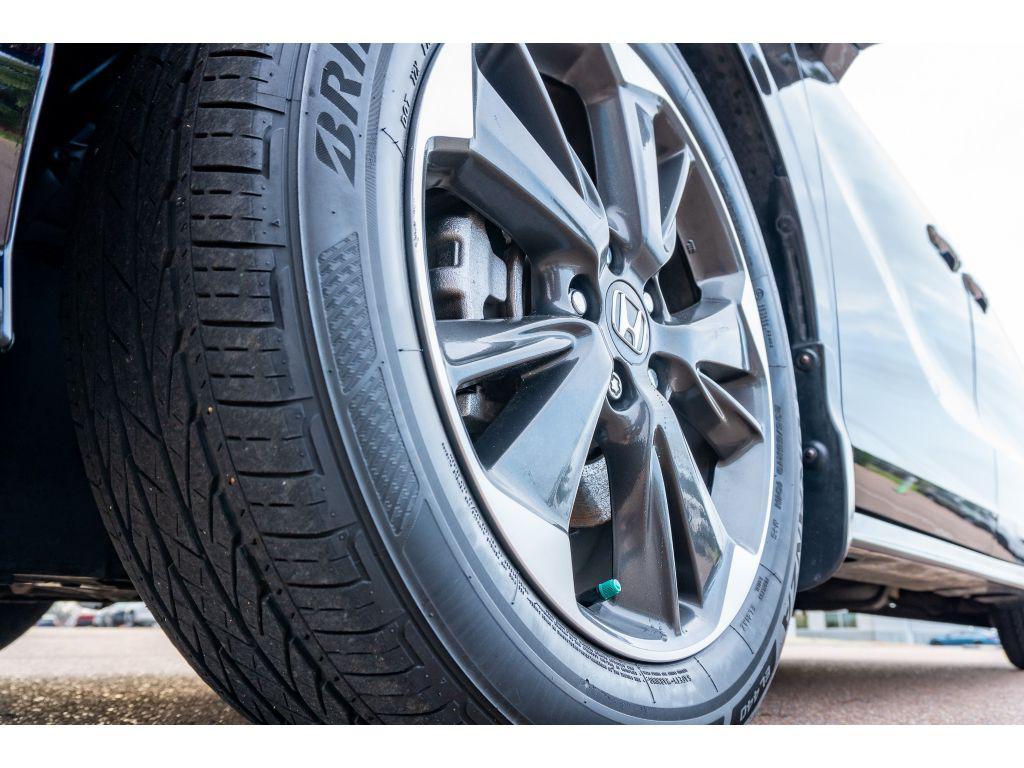 used 2024 Honda Odyssey car, priced at $44,200