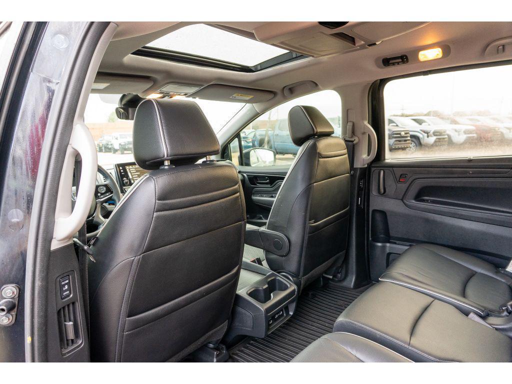 used 2024 Honda Odyssey car, priced at $44,200