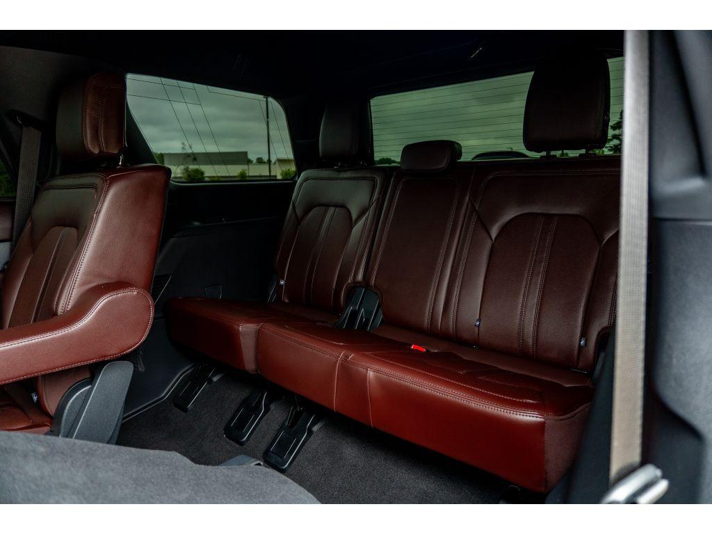 used 2024 Ford Expedition car, priced at $61,575
