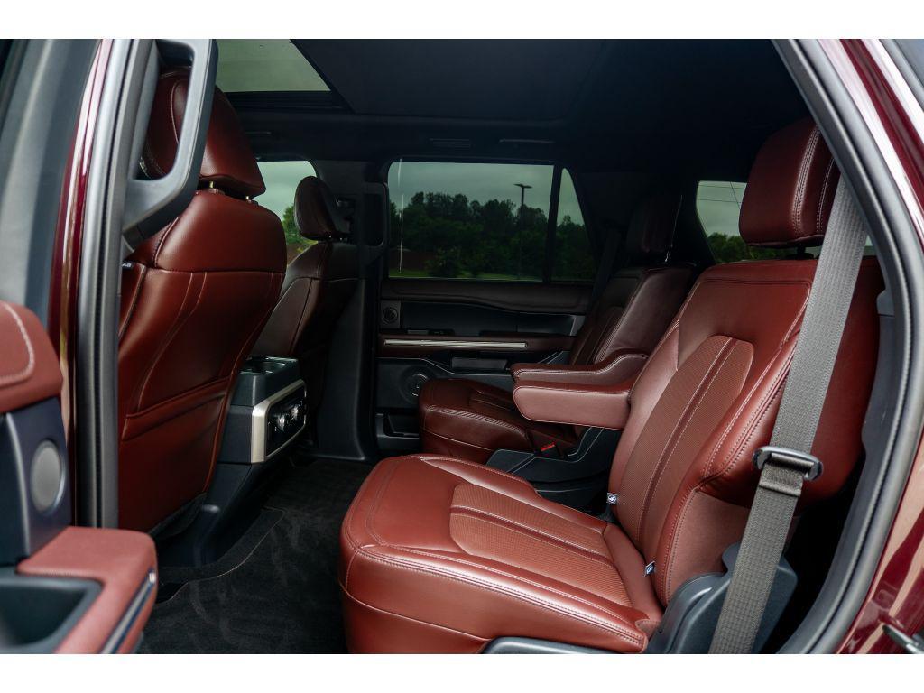 used 2024 Ford Expedition car, priced at $61,575