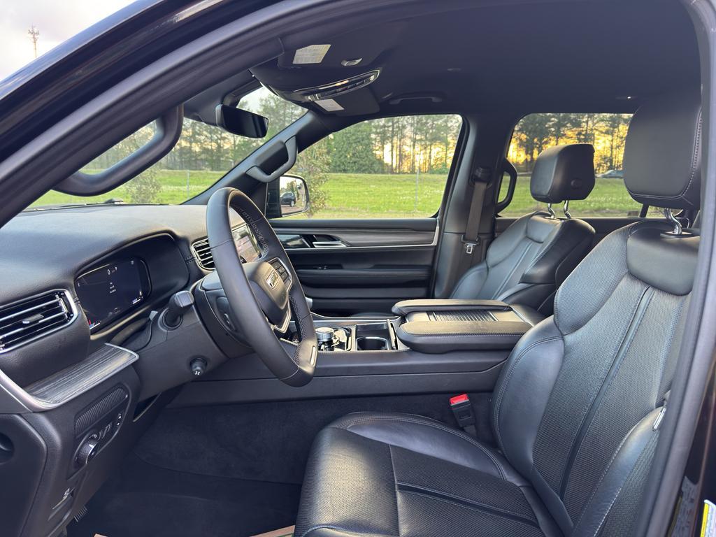 used 2024 Jeep Wagoneer L car, priced at $41,383