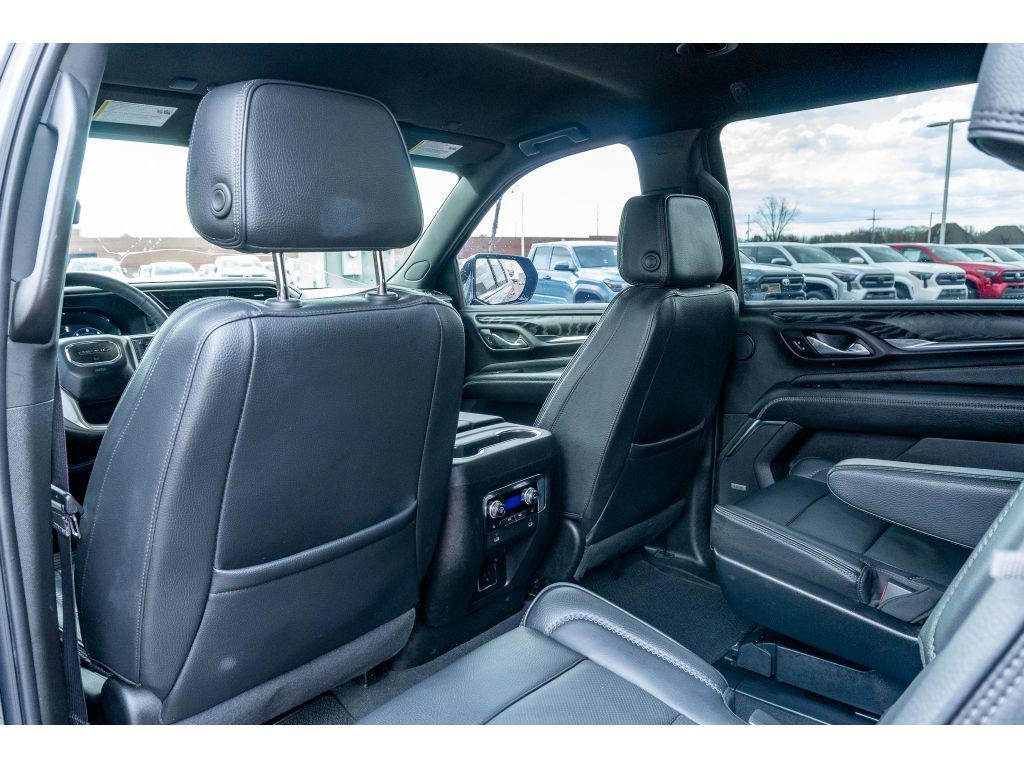 used 2023 GMC Yukon car, priced at $53,639