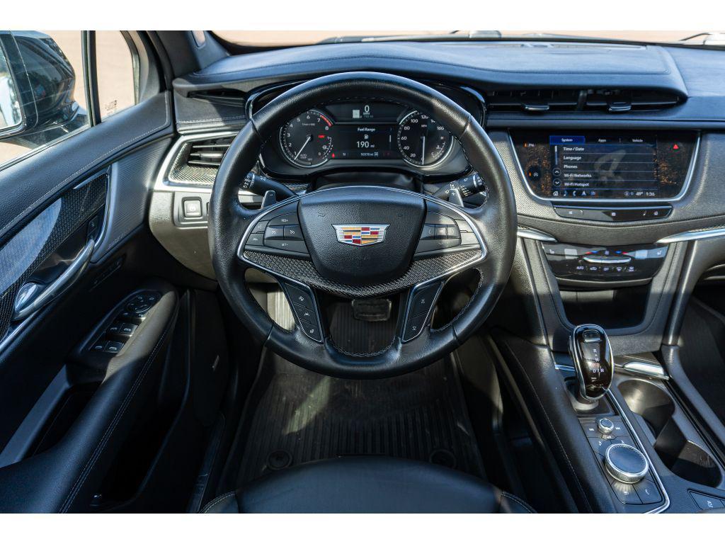 used 2021 Cadillac XT5 car, priced at $31,041