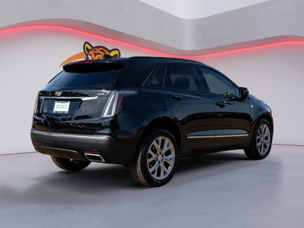 used 2021 Cadillac XT5 car, priced at $31,041