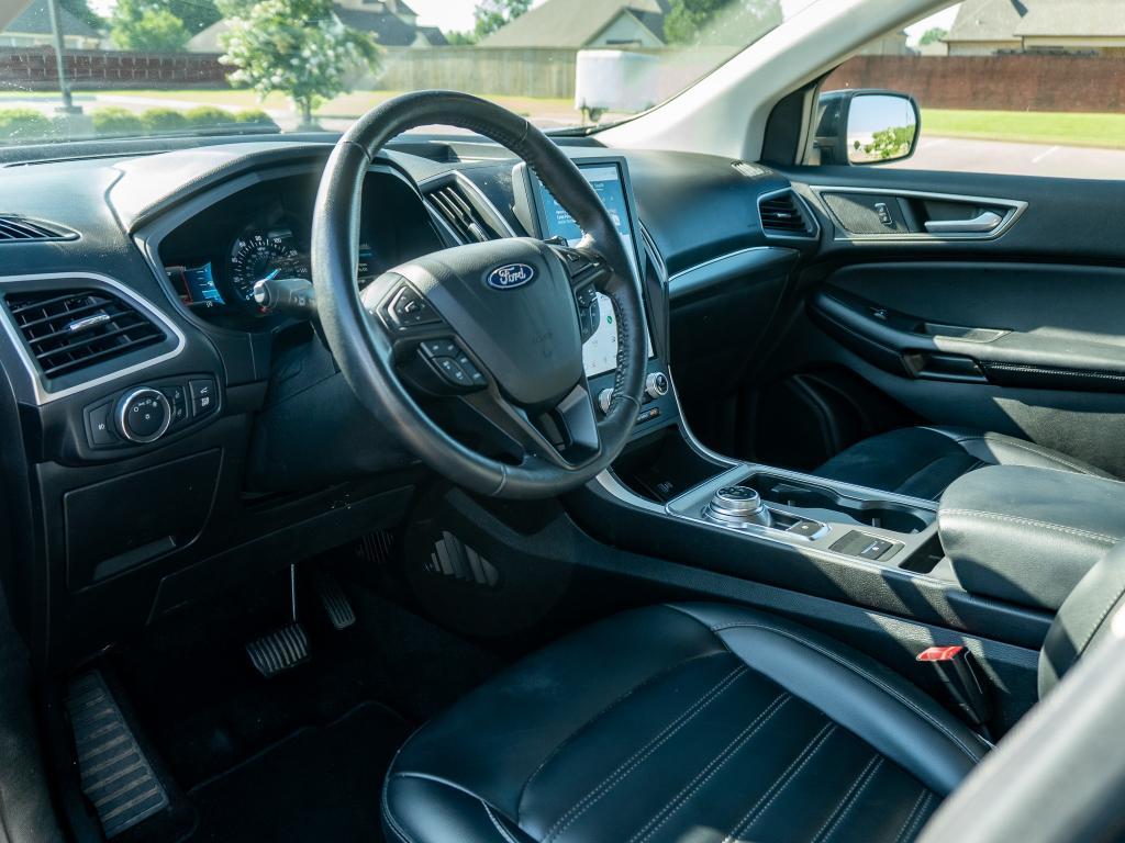 used 2022 Ford Edge car, priced at $16,867