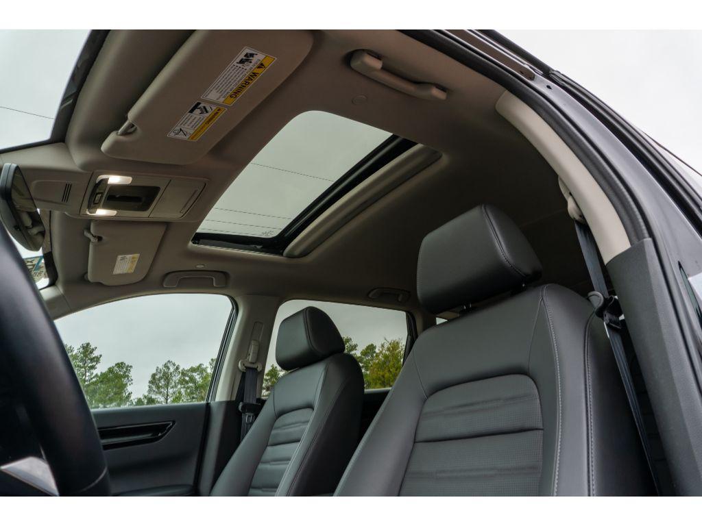 used 2025 Honda CR-V car, priced at $31,731