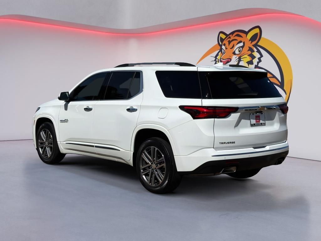 used 2022 Chevrolet Traverse car, priced at $35,992