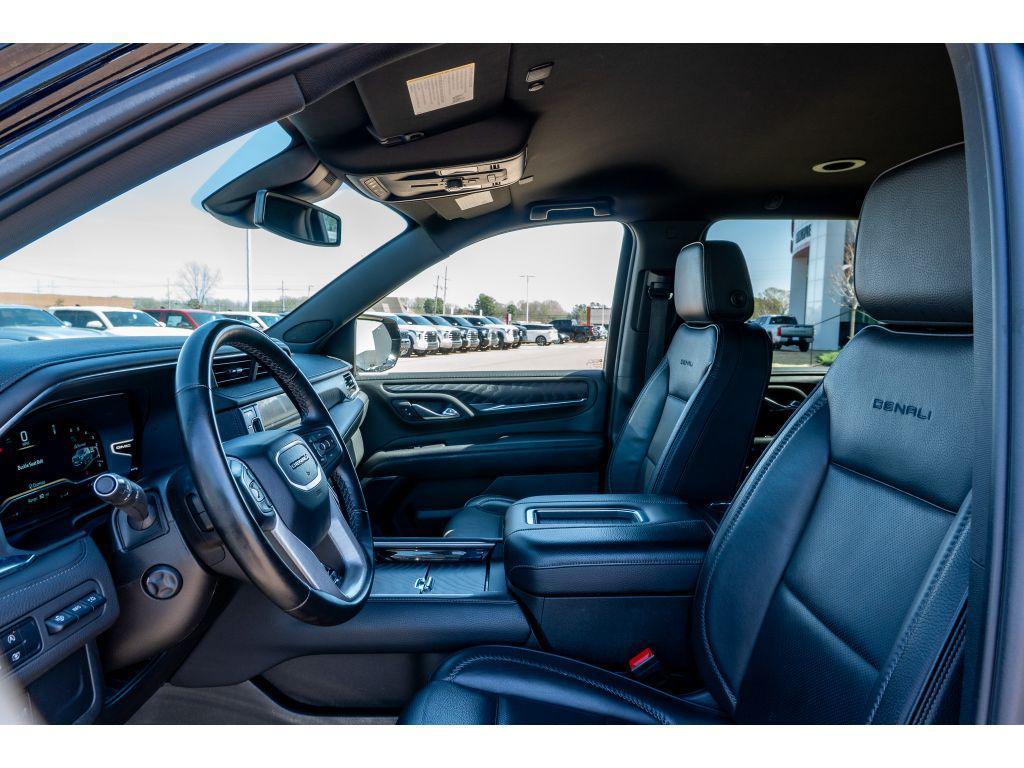 used 2024 GMC Yukon XL car, priced at $61,641